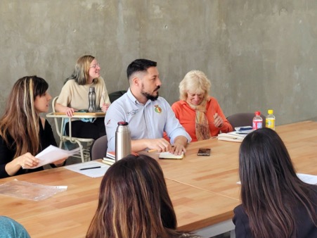 IFRN/ZL compartilha experiências de educação prisional em evento na Argentina